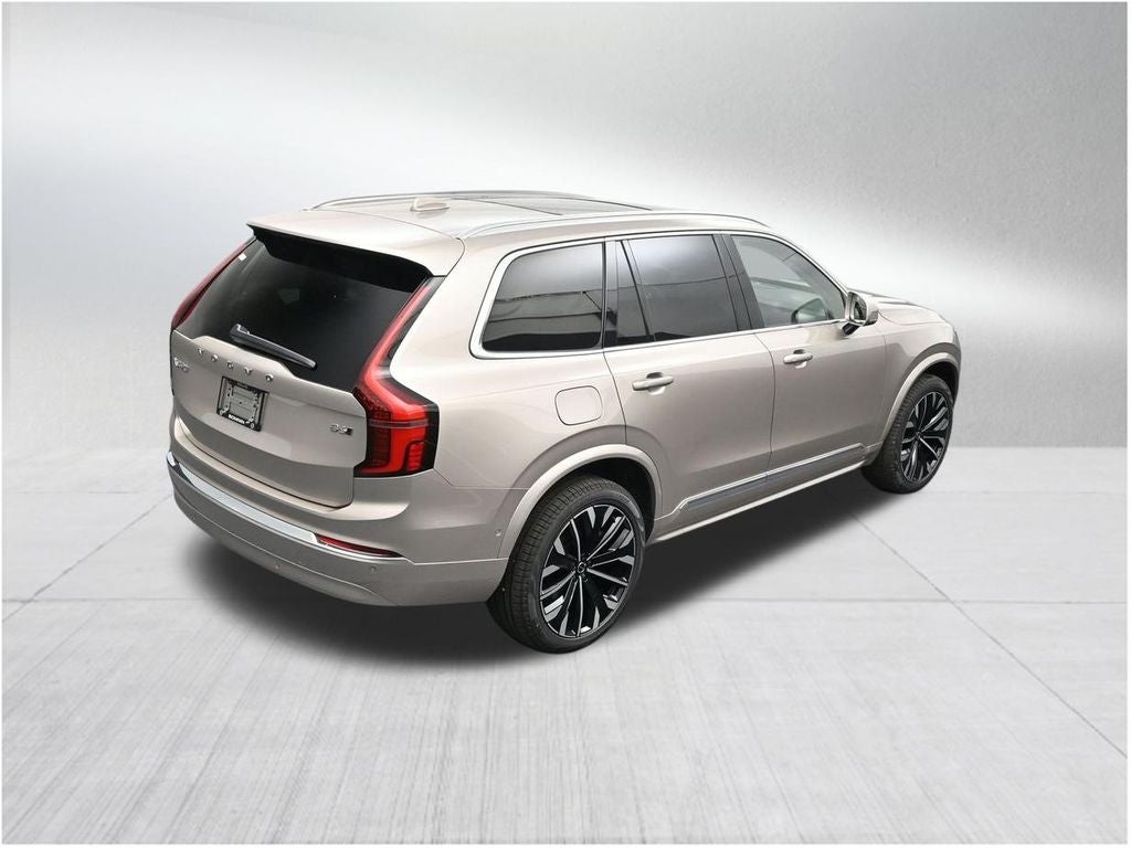 2026 Volvo XC90 B6 Plus 7-Seater