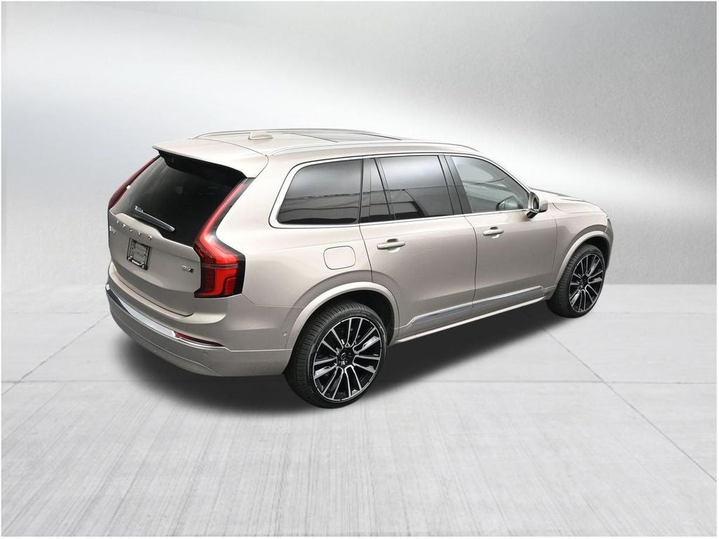 2026 Volvo XC90 B6 Plus 7-Seater