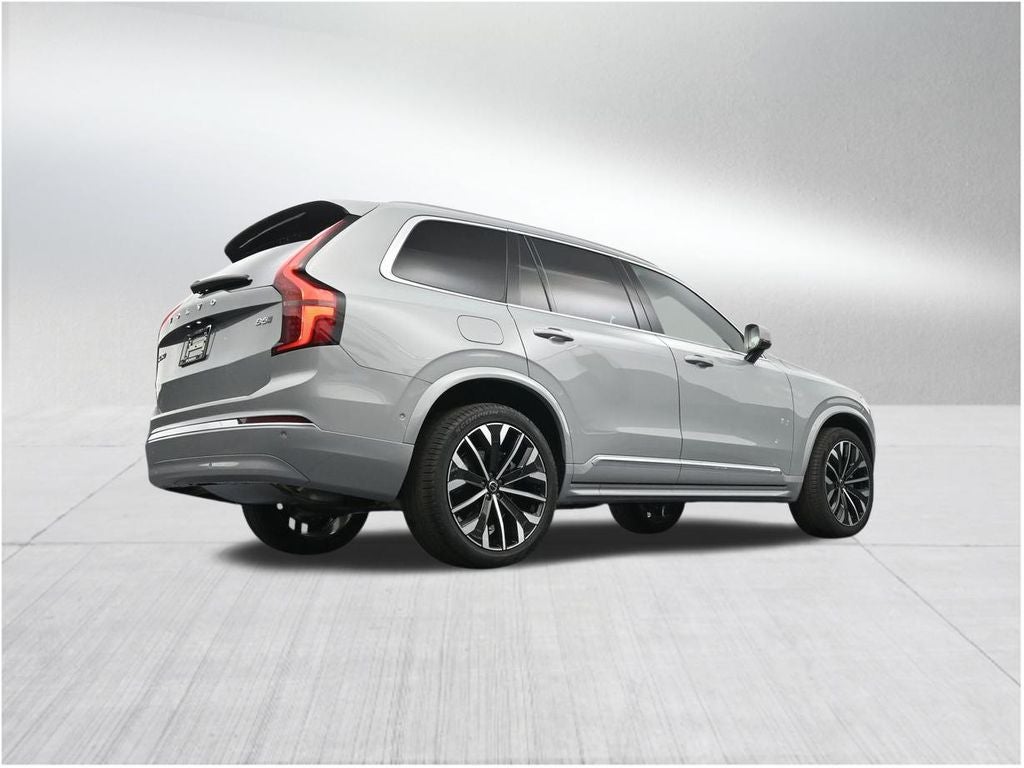 2026 Volvo XC90 B6 Plus 7-Seater