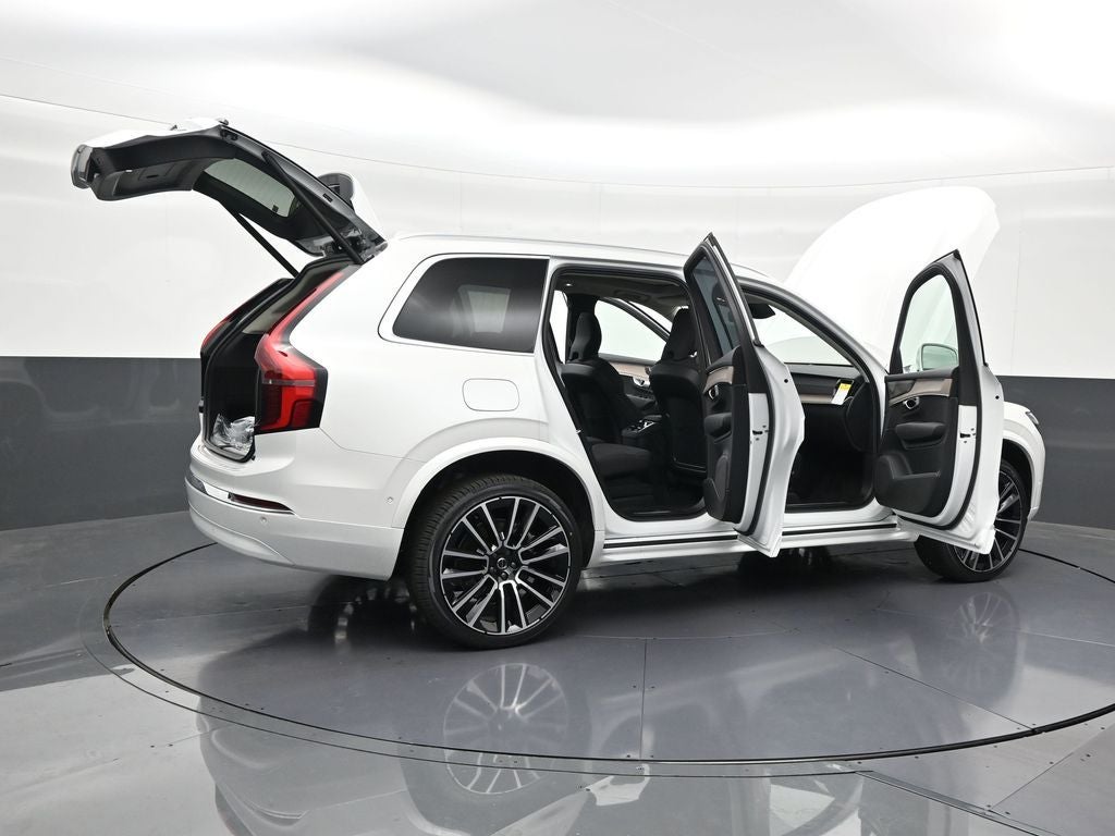 2026 Volvo XC90 B6 Plus 7-Seater