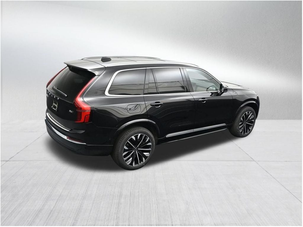 2026 Volvo XC90 B6 Plus 7-Seater