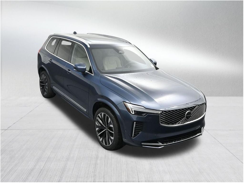 2026 Volvo XC90 B6 Plus 7-Seater