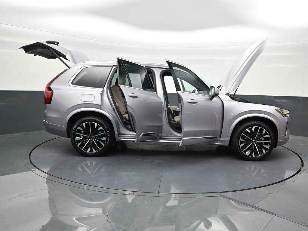 2026 Volvo XC90 B6 Plus 7-Seater