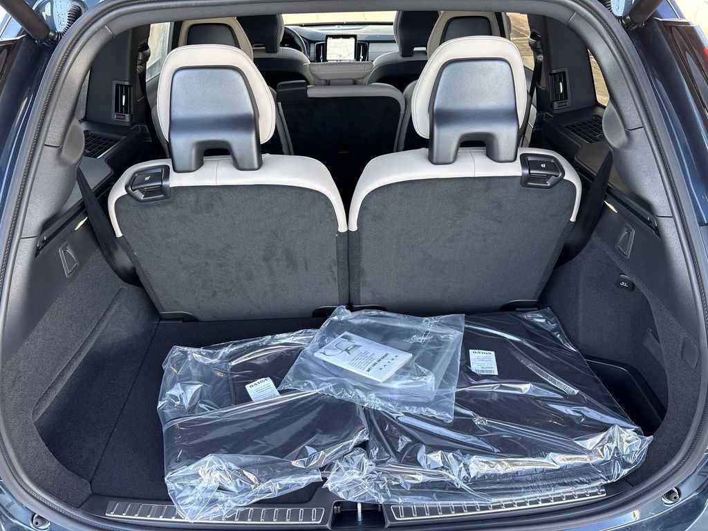 2026 Volvo XC90 B6 Plus 7-Seater