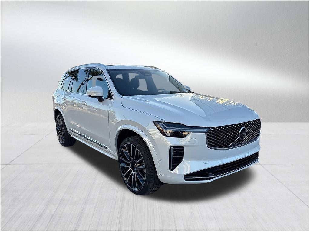 2026 Volvo XC90 B6 Plus 7-Seater