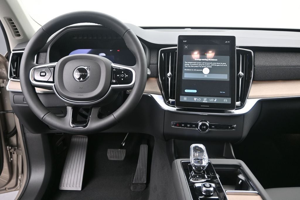 2026 Volvo XC90 B6 Plus 7-Seater