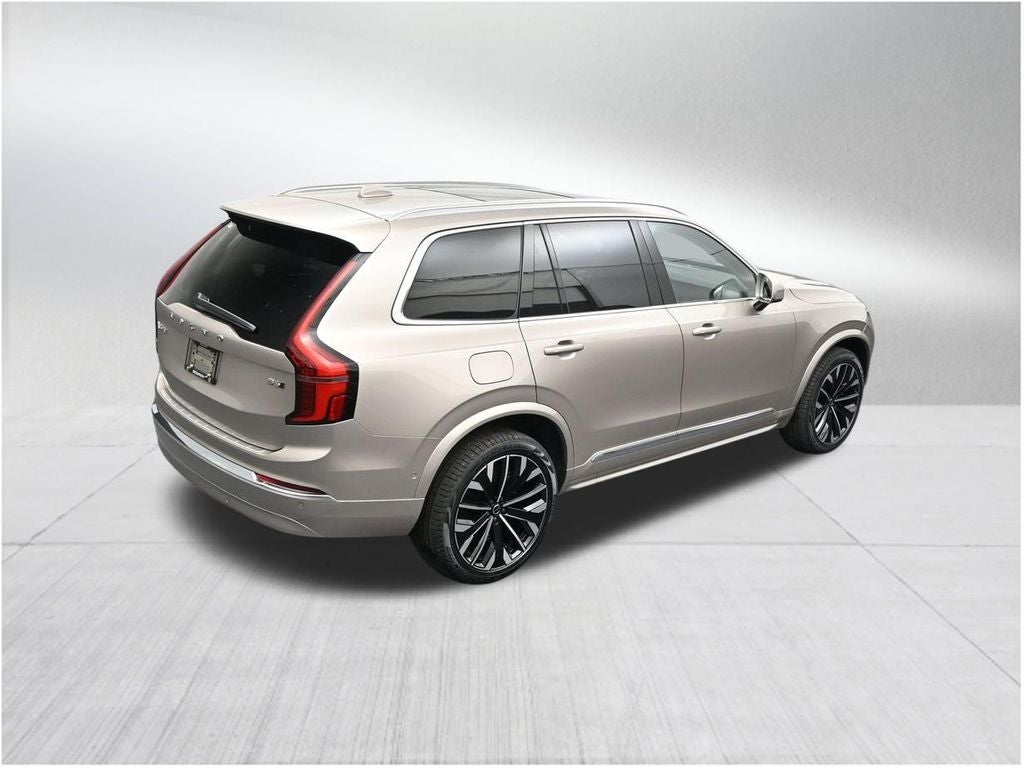 2026 Volvo XC90 B6 Plus 7-Seater