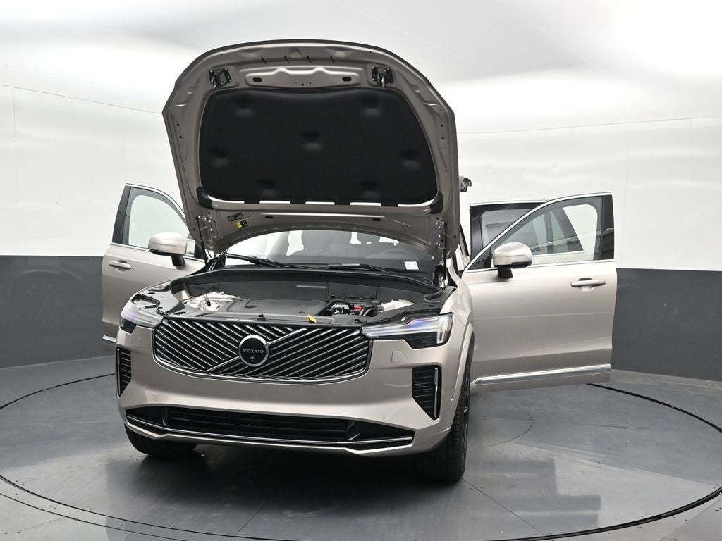 2026 Volvo XC90 B6 Plus 7-Seater