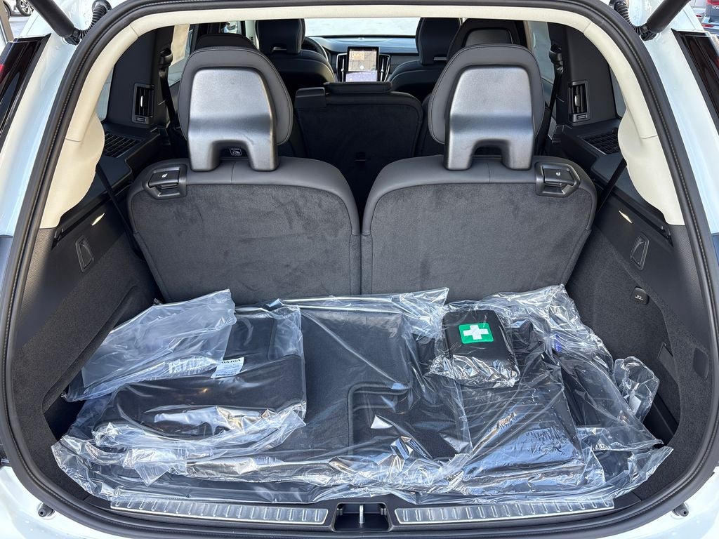 2026 Volvo XC90 B6 Plus 7-Seater