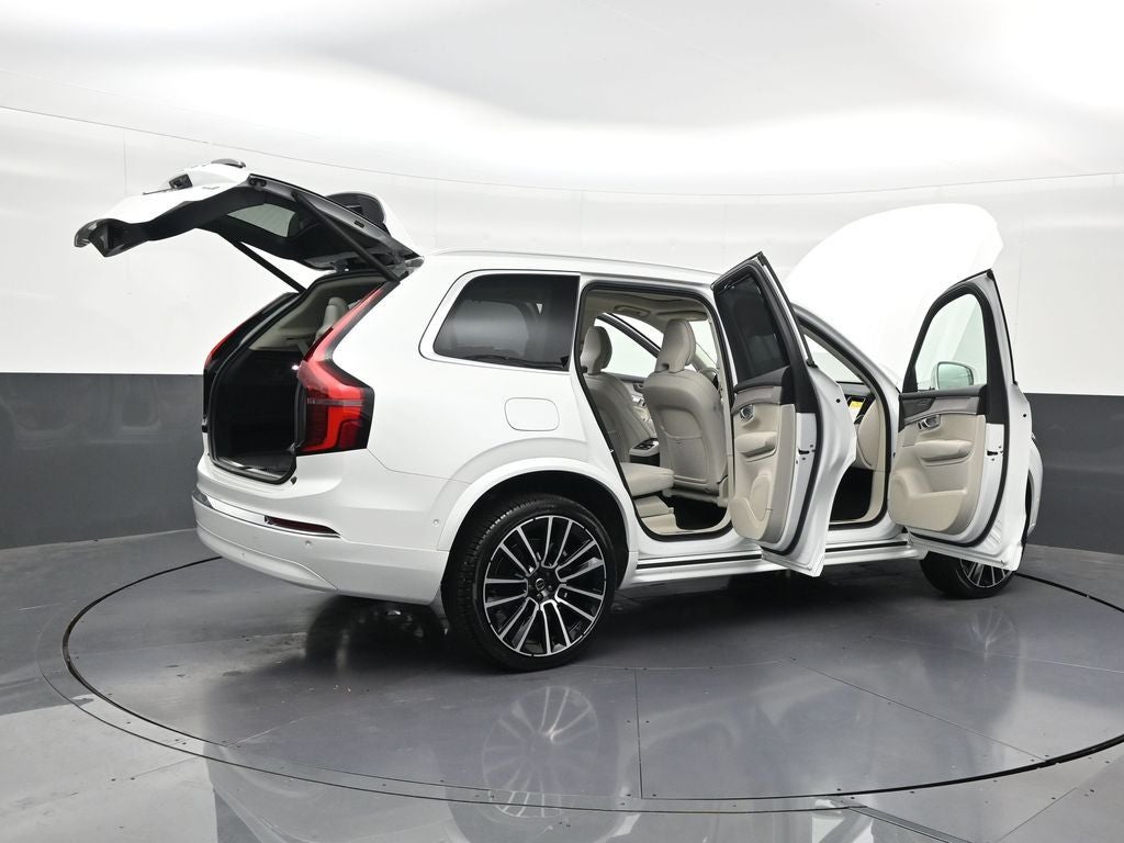 2026 Volvo XC90 B6 Ultra