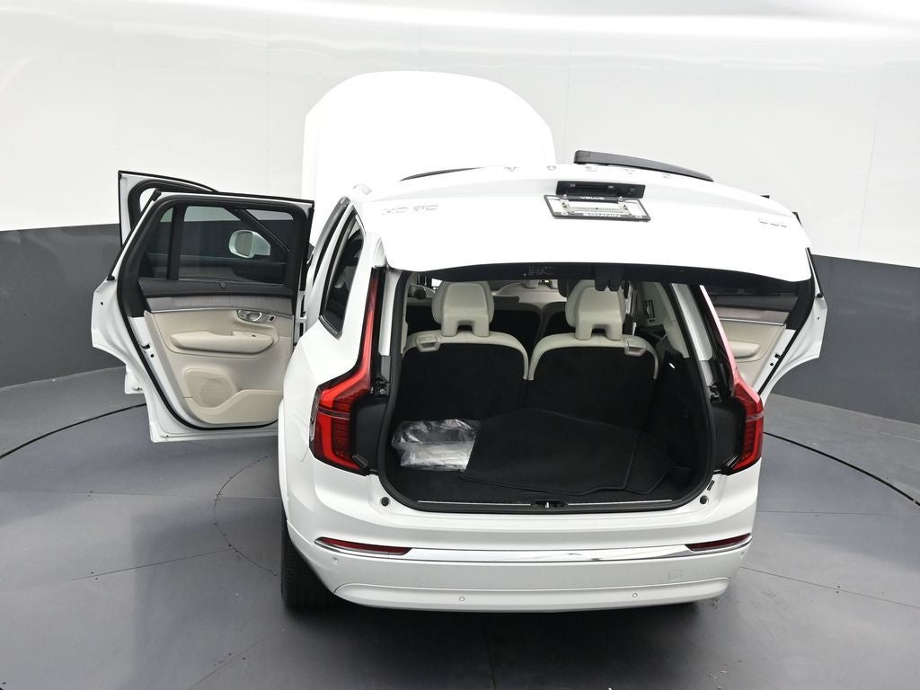 2026 Volvo XC90 B6 Ultra