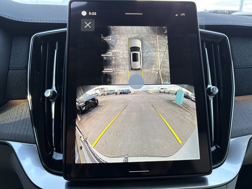 2026 Volvo XC90 B6 Ultra