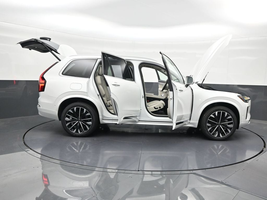 2026 Volvo XC90 B6 Ultra