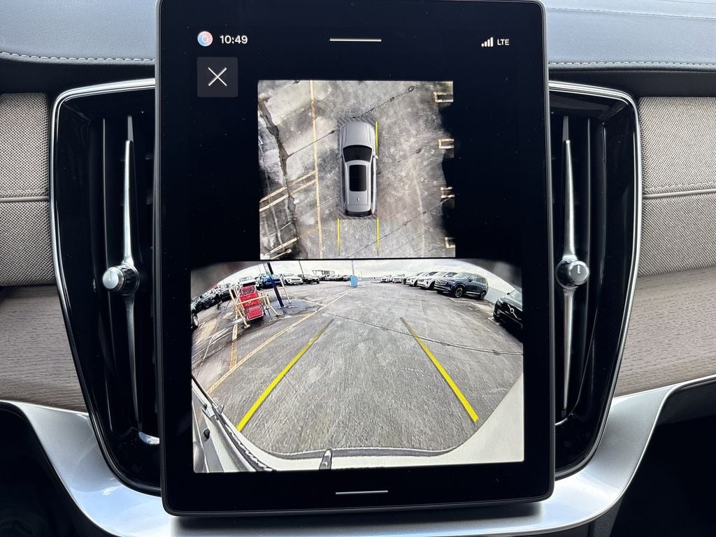 2026 Volvo XC90 B6 Ultra