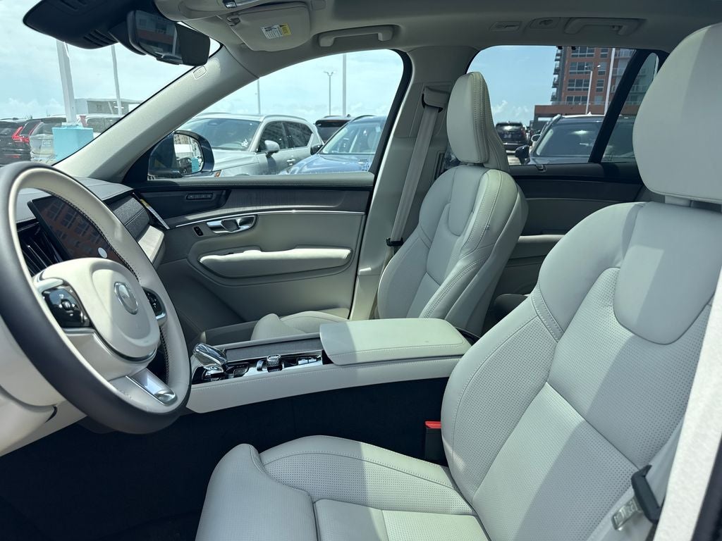 2026 Volvo XC90 B6 Ultra