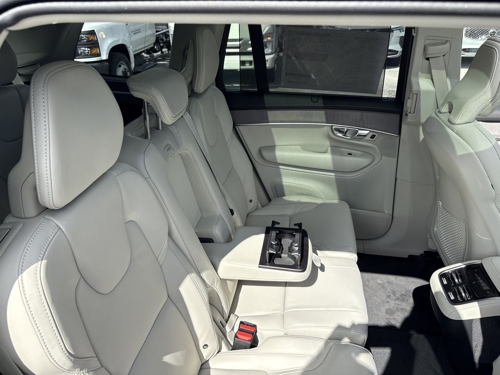 2026 Volvo XC90 B6 Ultra