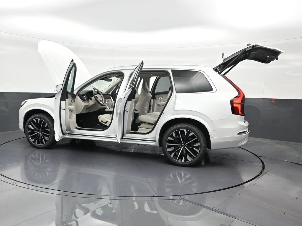 2026 Volvo XC90 B6 Ultra