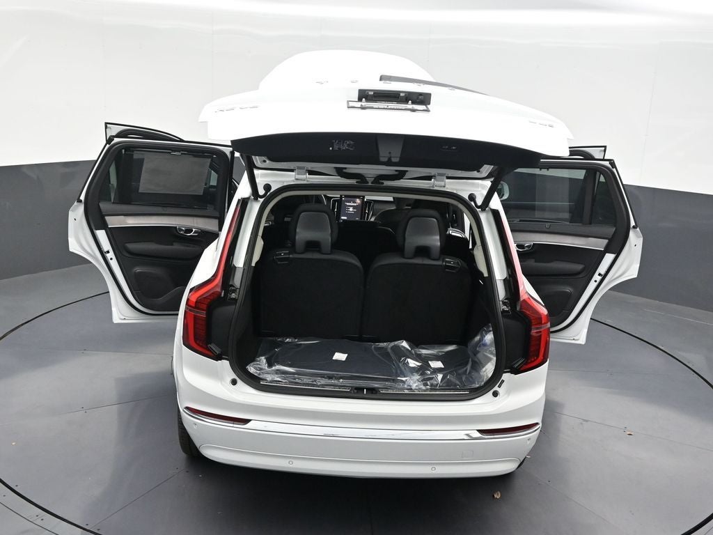 2026 Volvo XC90 B6 Ultra