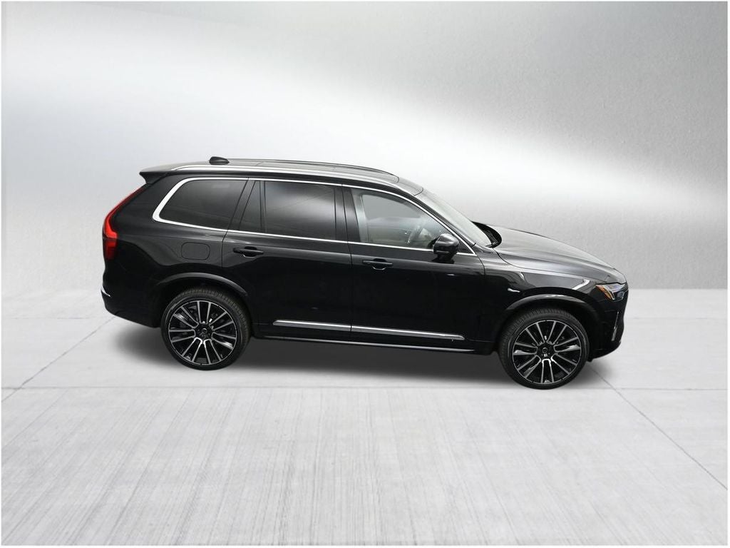 2026 Volvo XC90 B6 Ultra