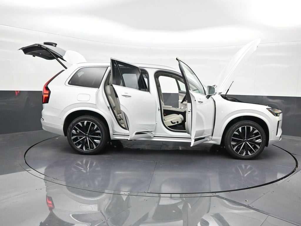 2026 Volvo XC90 B6 Ultra