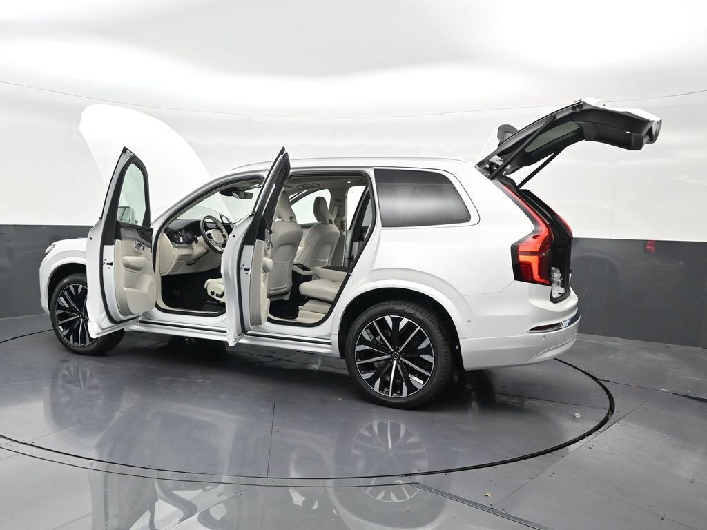 2026 Volvo XC90 B6 Ultra