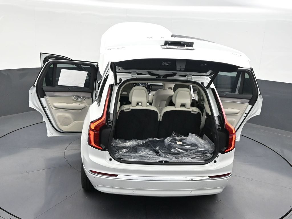 2026 Volvo XC90 B6 Ultra