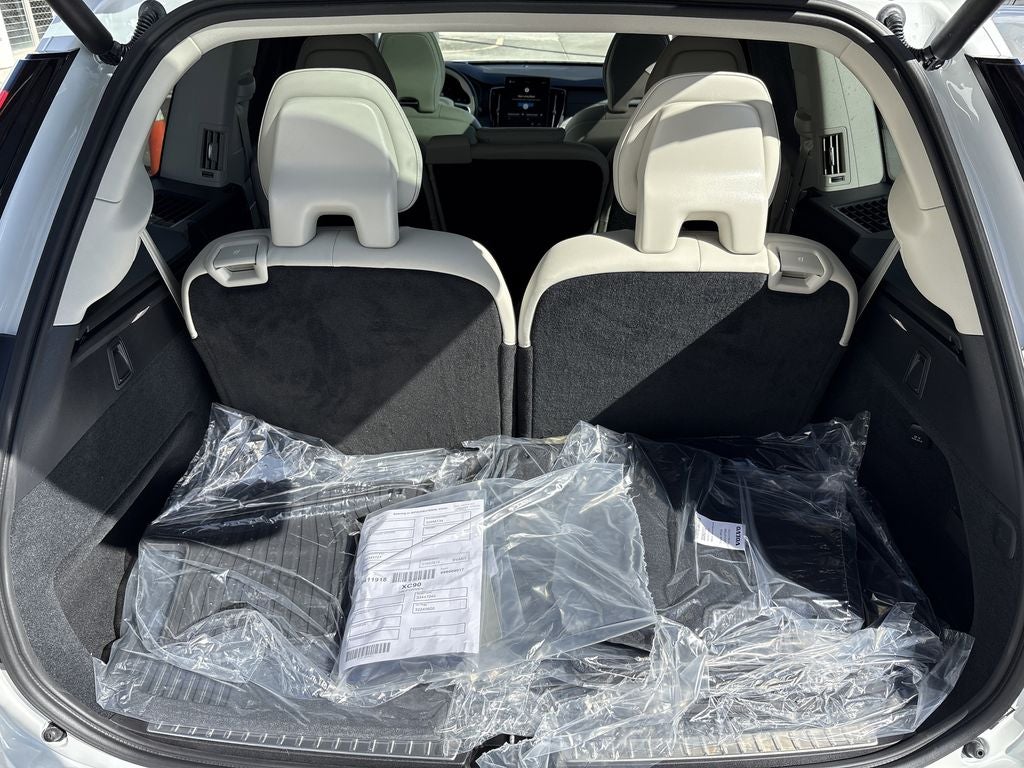 2026 Volvo XC90 B6 Ultra