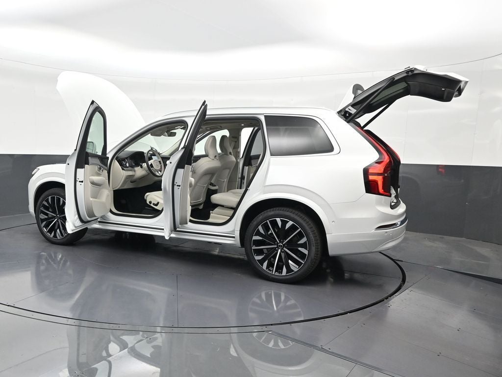 2026 Volvo XC90 B6 Ultra