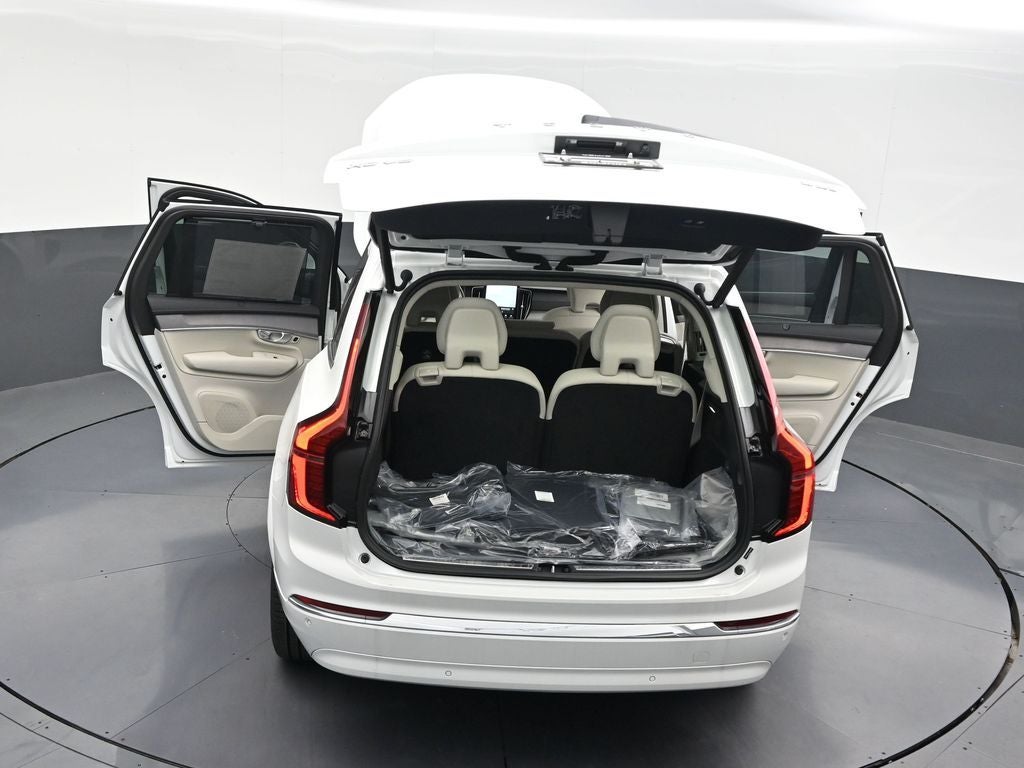 2026 Volvo XC90 B6 Ultra