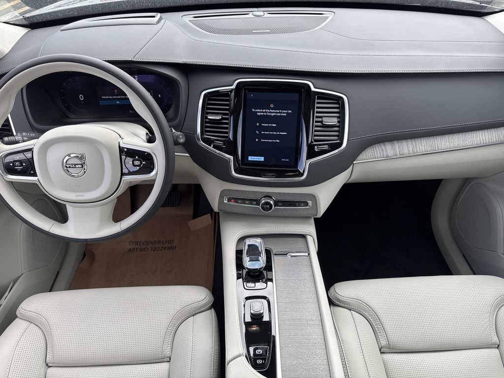 2025 Volvo XC90 B6 Ultra