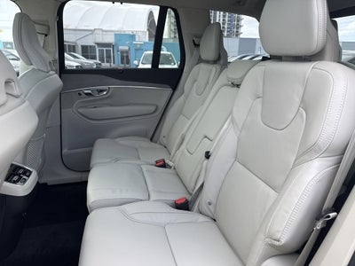 2025 Volvo XC90 B6 Ultra