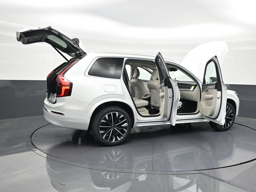 2026 Volvo XC90 B6 Ultra