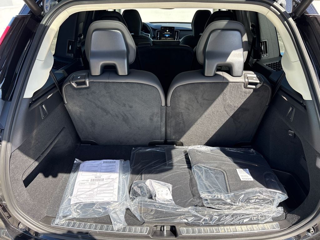 2026 Volvo XC90 B6 Ultra