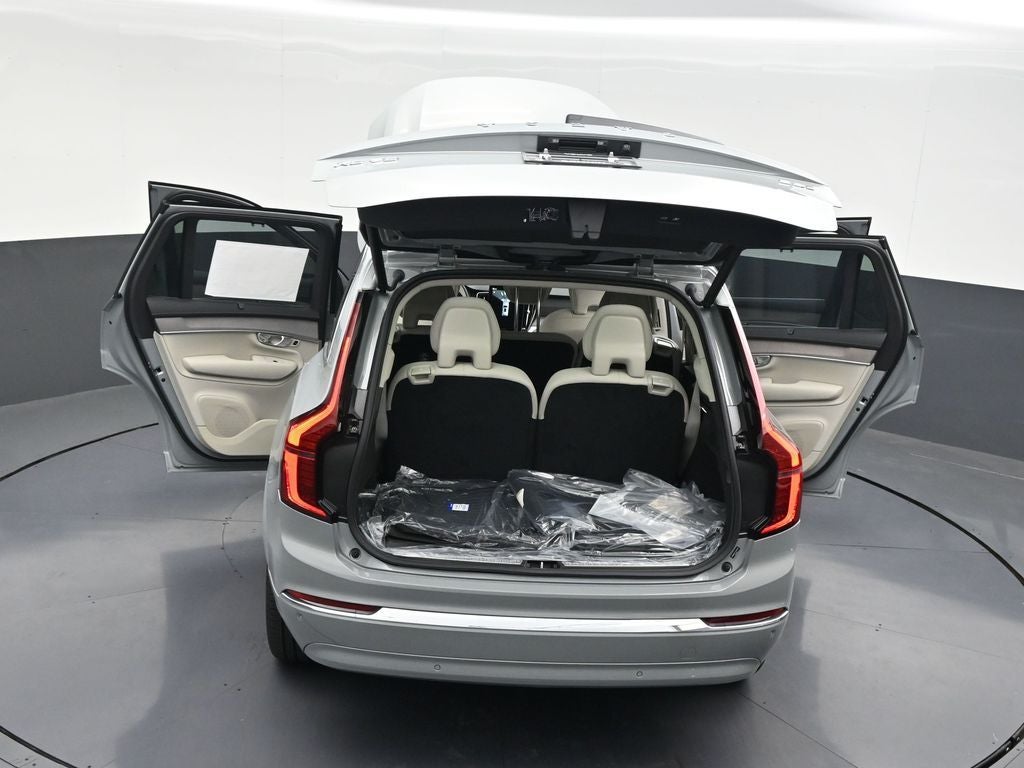 2026 Volvo XC90 B6 Ultra