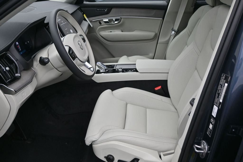 2026 Volvo XC90 B6 Ultra