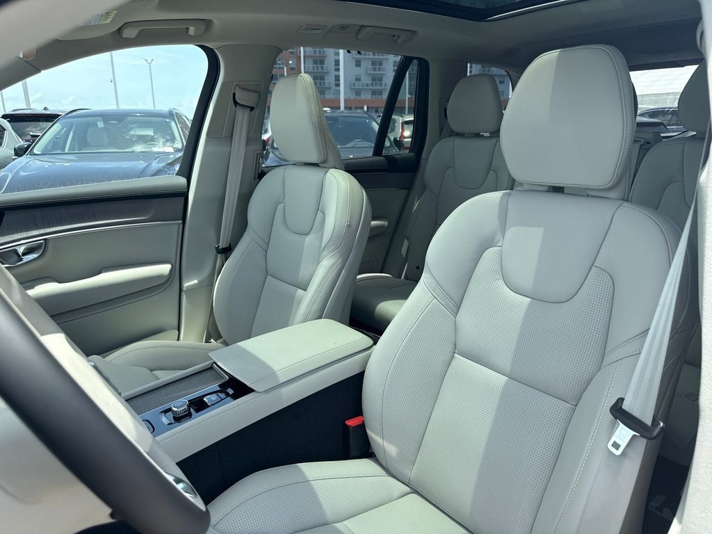 2026 Volvo XC90 B6 Ultra