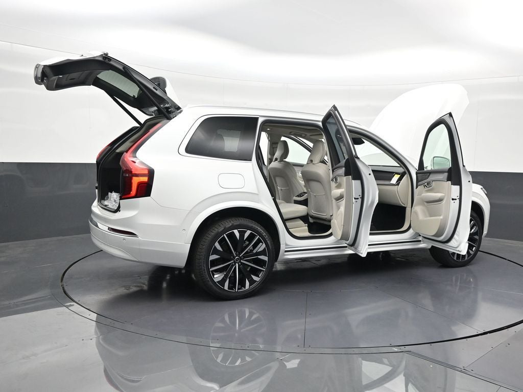 2026 Volvo XC90 B6 Ultra