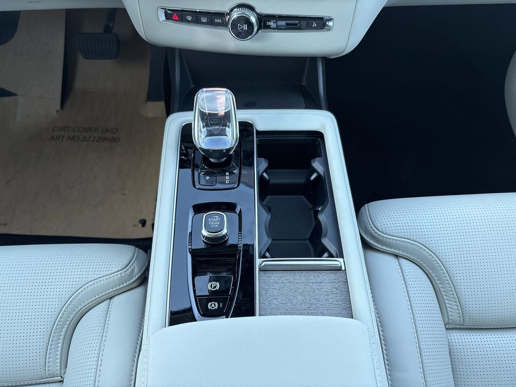 2026 Volvo XC90 B6 Ultra