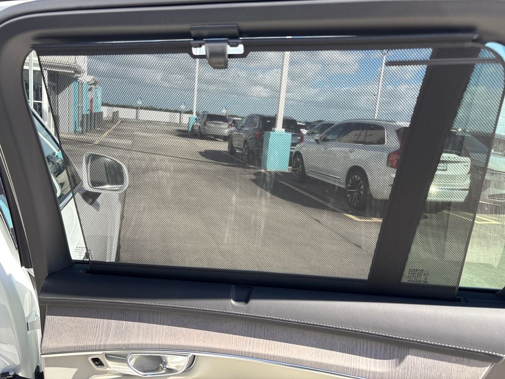 2026 Volvo XC90 B6 Ultra