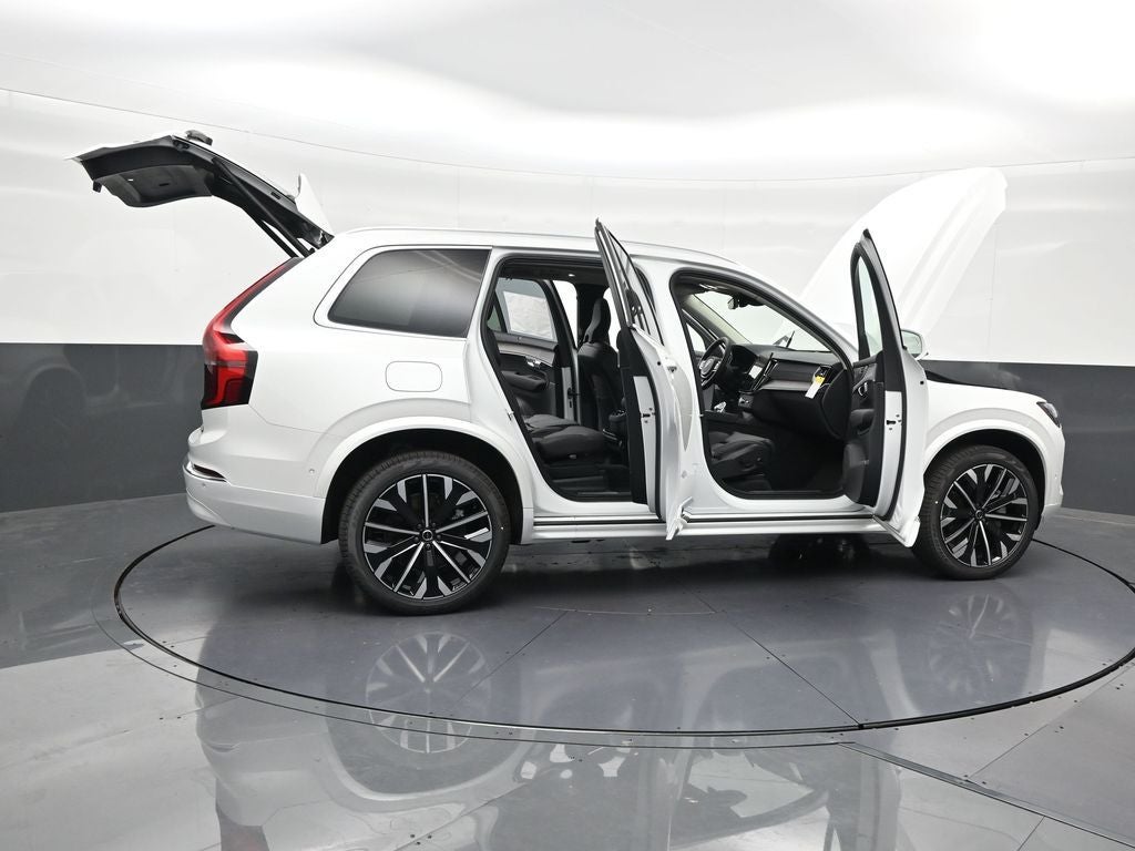 2026 Volvo XC90 B6 Ultra