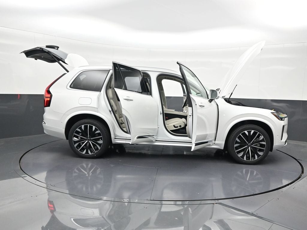 2026 Volvo XC90 B6 Ultra