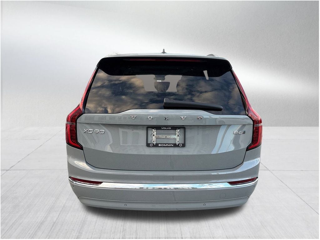 2026 Volvo XC90 B6 Ultra