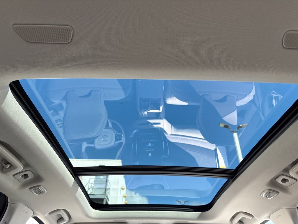 2026 Volvo XC90 B6 Ultra