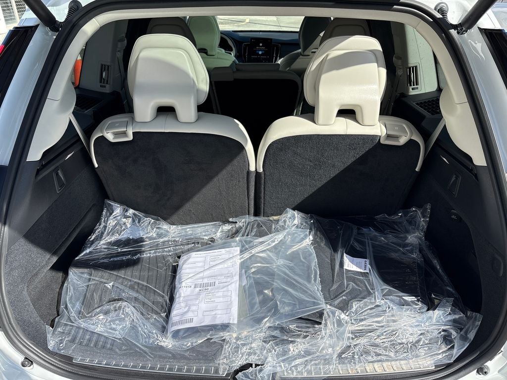 2026 Volvo XC90 B6 Ultra