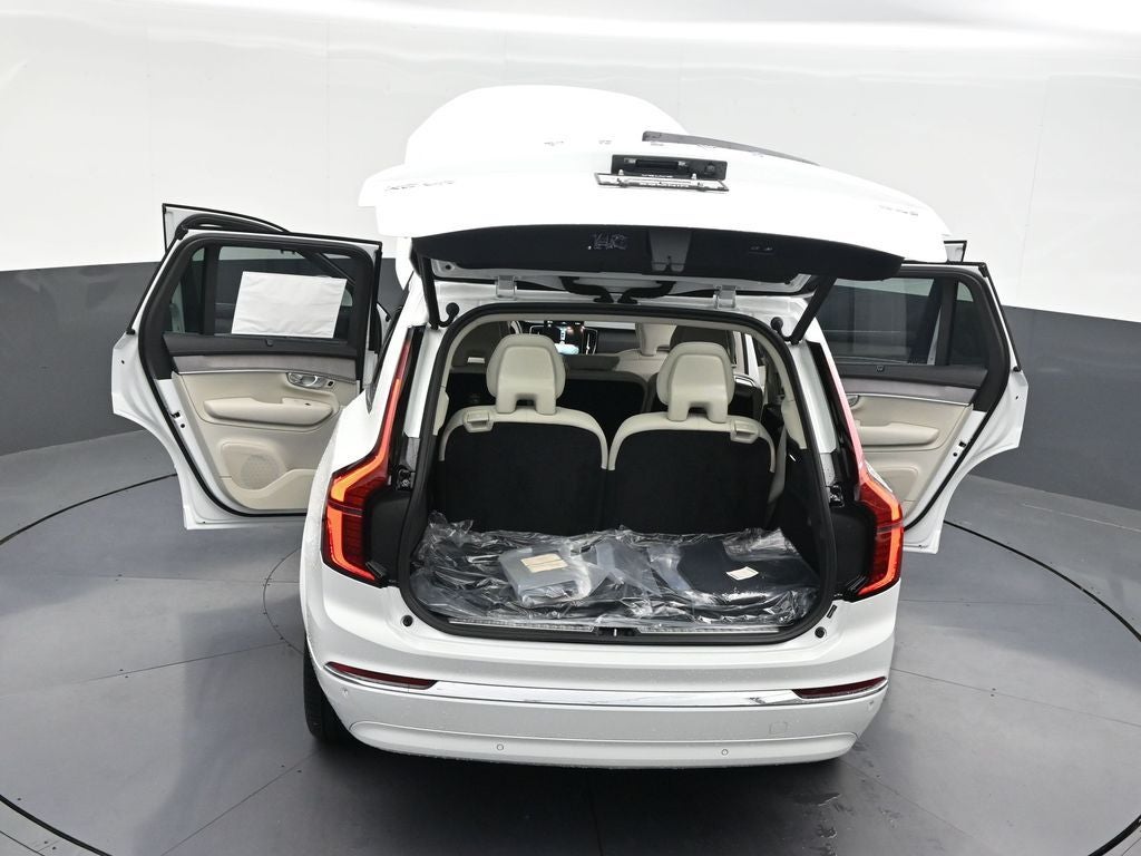 2026 Volvo XC90 B6 Ultra