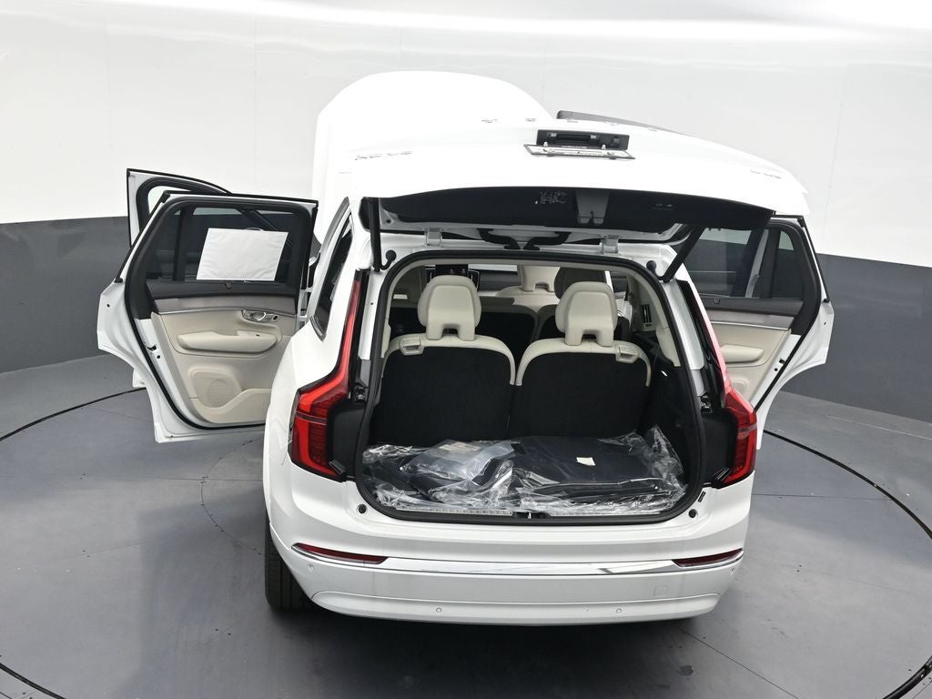 2026 Volvo XC90 B6 Ultra