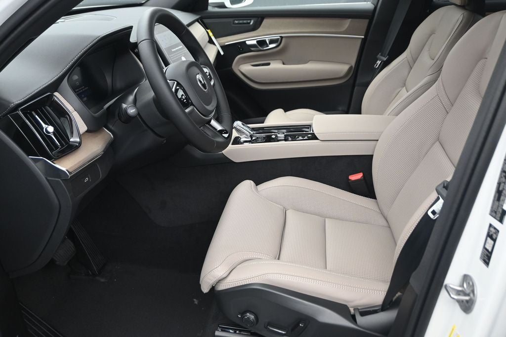 2026 Volvo XC90 B6 Ultra