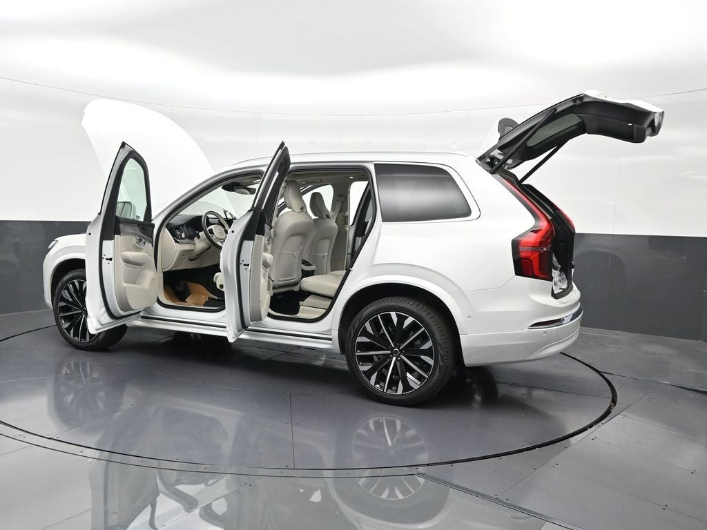 2026 Volvo XC90 B6 Ultra