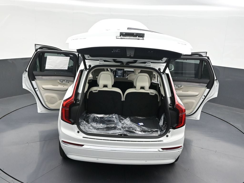 2026 Volvo XC90 B6 Ultra