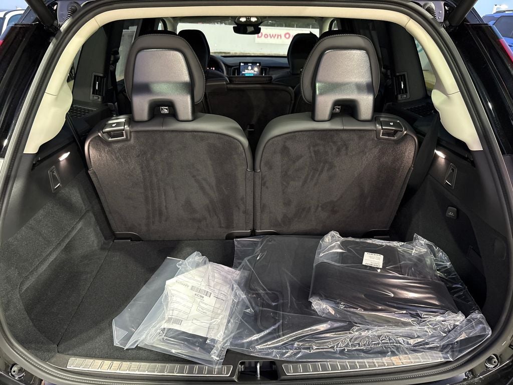 2026 Volvo XC90 B6 Ultra